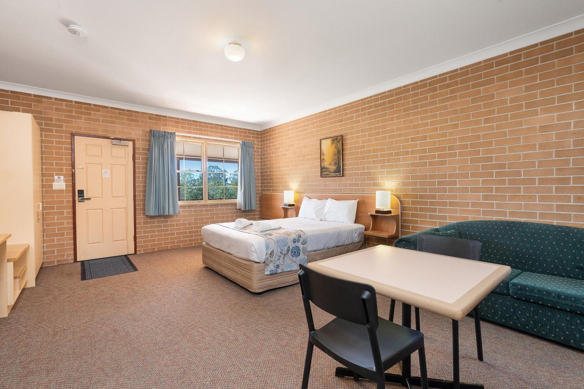 Surestay Hotel By Best Western, New Inn Richmond Exterior photo
